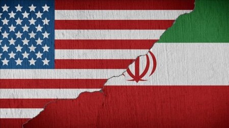 الاقتصاد المحاصر والكوارث البيئية: ما الذي سيؤدي إليه العدوان العسكري الأمريكي والإسرائيلي ضد إيران؟